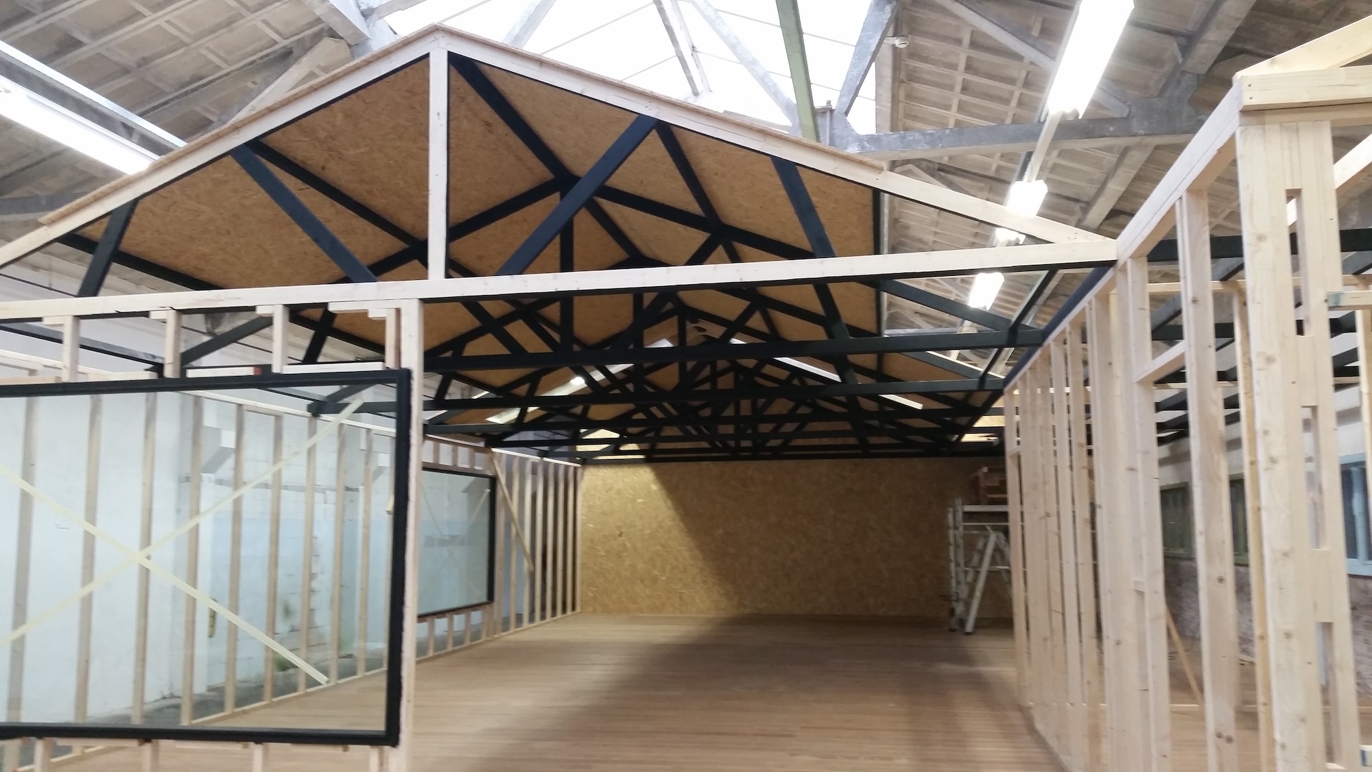 Gebouwde kantoorruimte in Haarlem